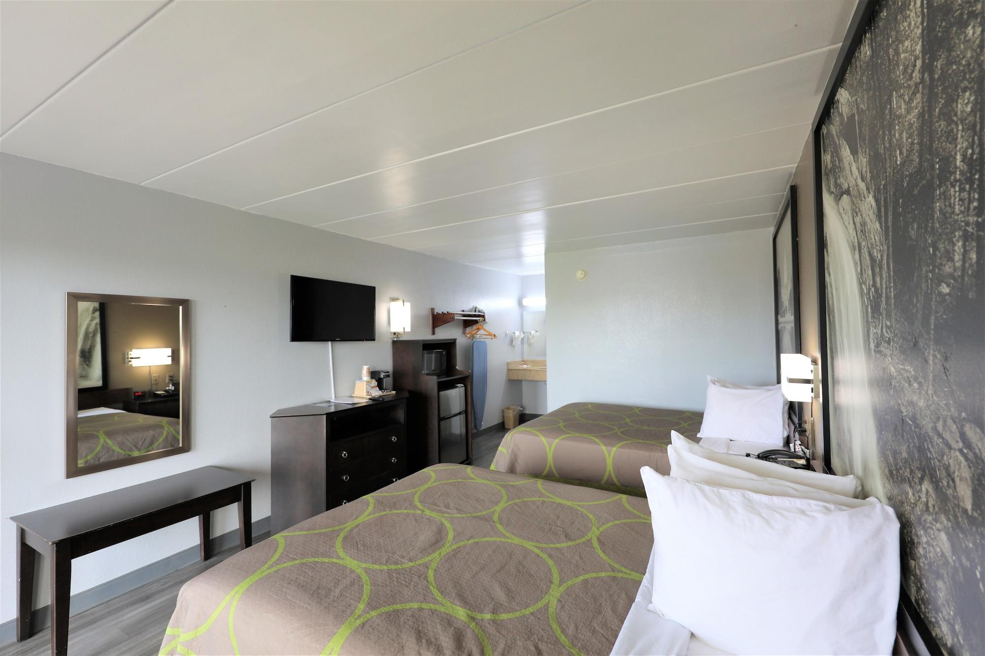 Super 8 by Wyndham Manassas Hotell Eksteriør bilde
